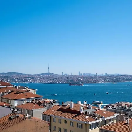 Bosphorus View In Superior Flat Apartment